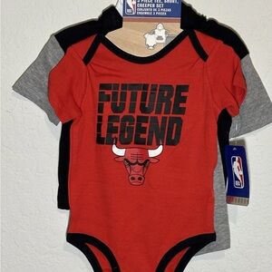 Chicago Bulls 3 piece 18 Month Toddler set. Onesie Shorts Shirt